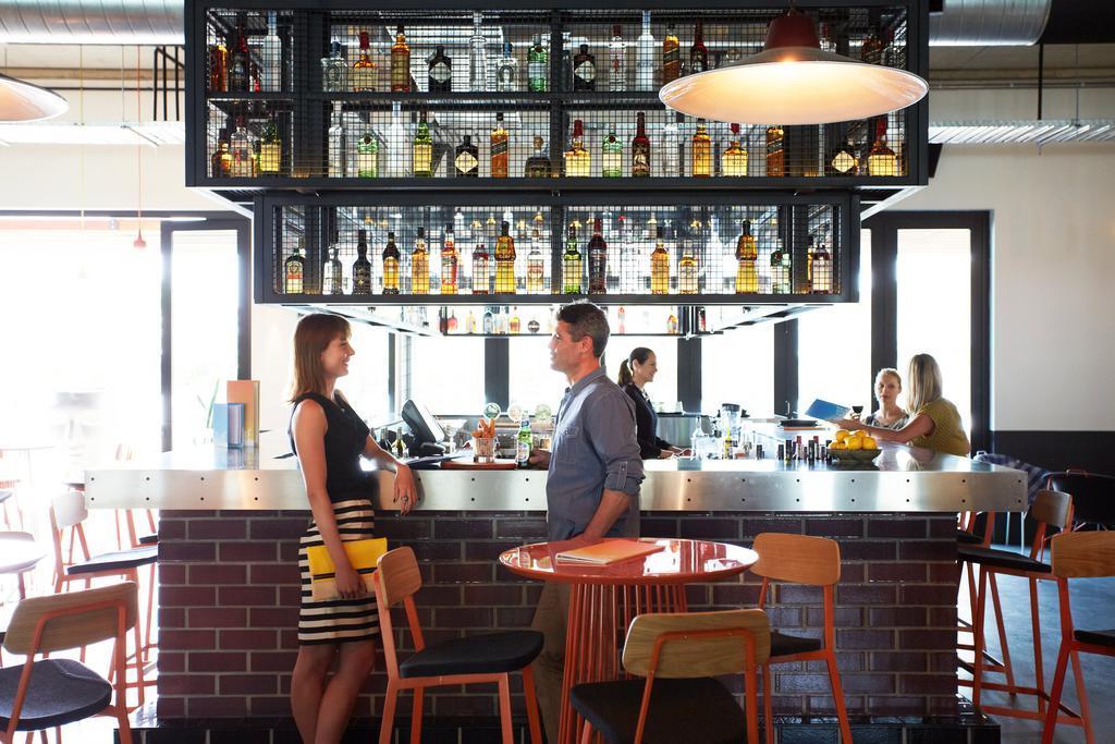 Atura Blacktown Extérieur photo
